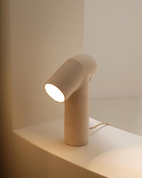 Lampada da tavolo beige Maia